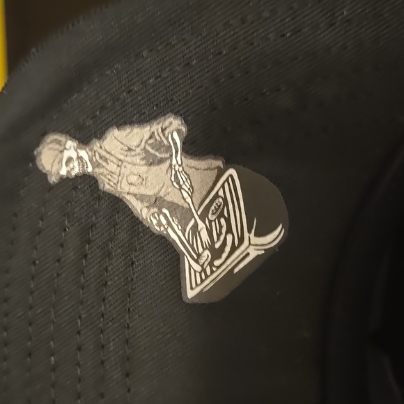 Baseball cap OS - Picture 2 of 3